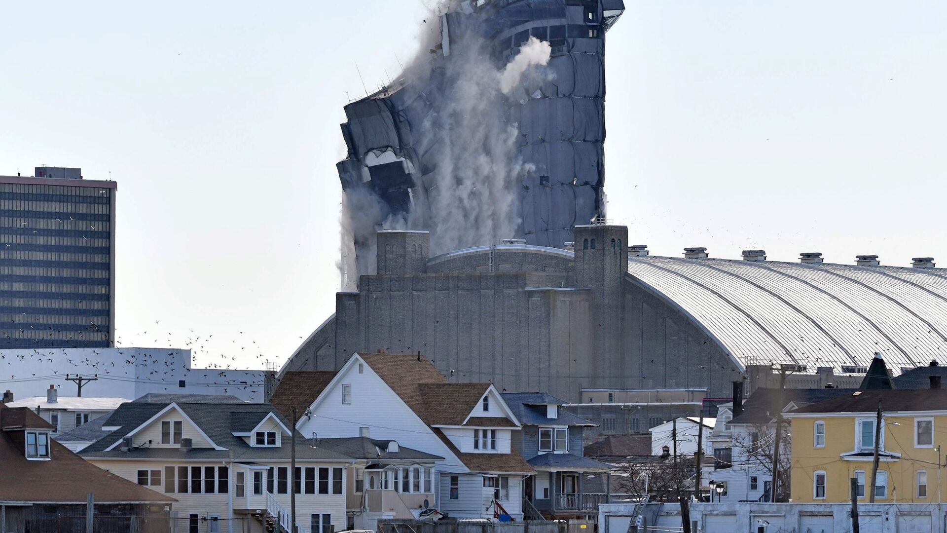 Le Trump Plaza démoli à Atlantic City Le Trump Plaza démoli à Atlantic City - Sputnik Afrique, 1920, 18.02.2021