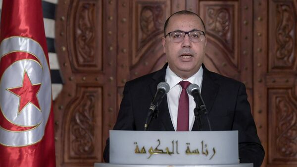 Hichem Mechichi, le chef du gouvernement tunisien, annonce un remaniement ministériel, le 16 janvier 2021. - Sputnik Afrique