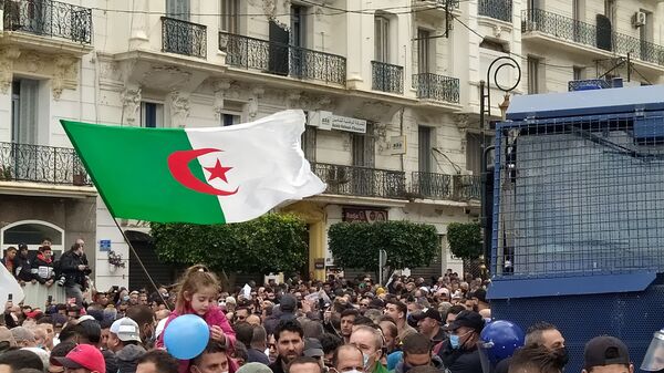 Reprise des marches pacifiques du Hirak à Alger. - Sputnik Afrique