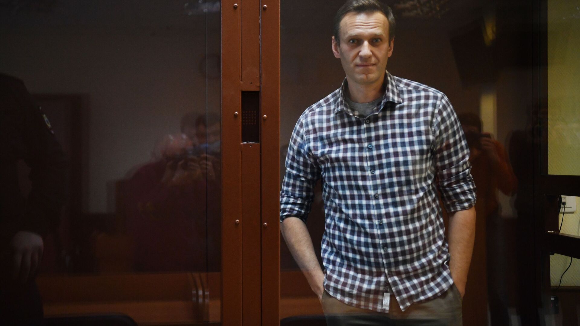 Alexeï Navalny lors de son procès dans le cadre de l’affaire Yves Rocher - Sputnik Afrique, 1920, 21.10.2021