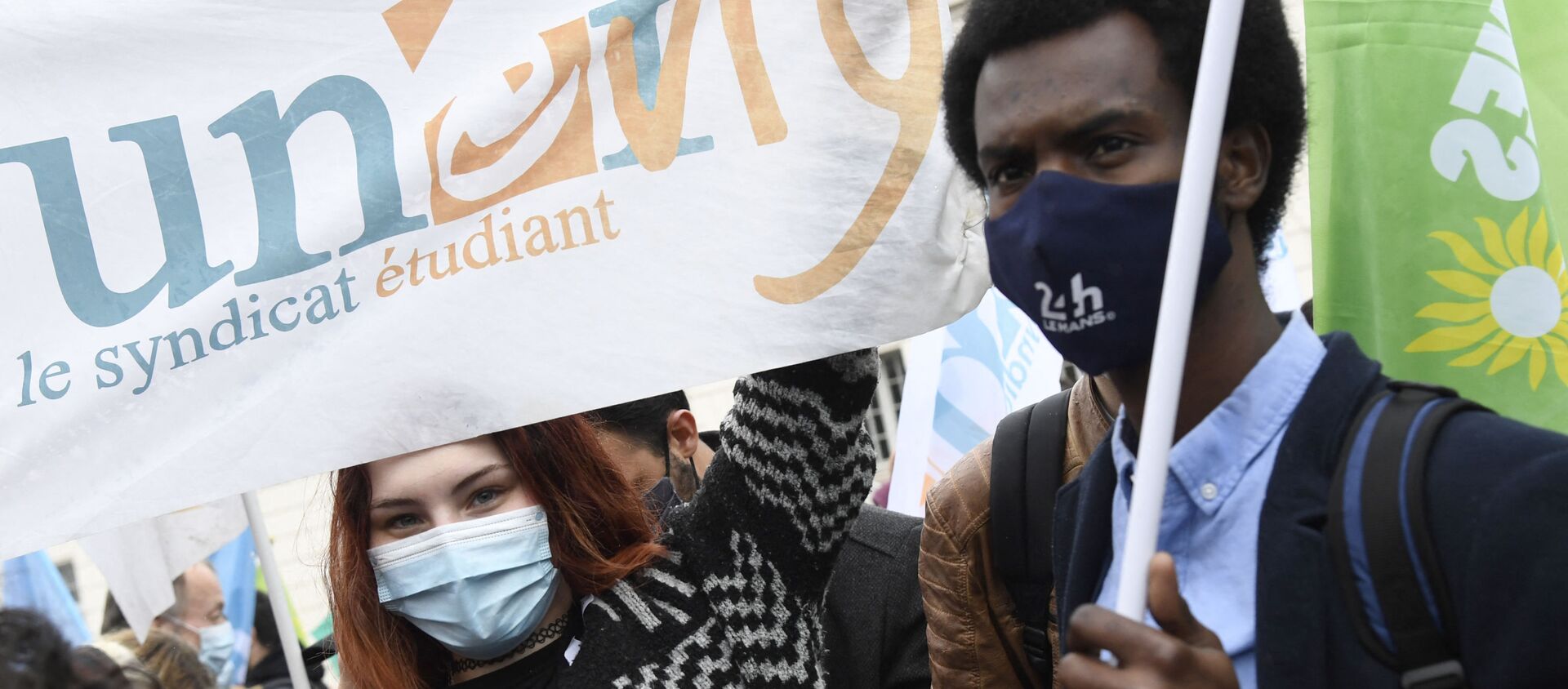 Manifestation de l'Union nationale des étudiants de France (UNEF) contre la précarité étudiante en raison de la crise sanitaire liée à l'épidémie de Covid-19, mars 2021 - Sputnik Afrique, 1920, 19.03.2021