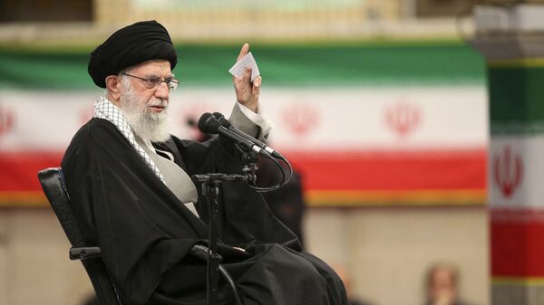 l'ayatollah Ali Khamenei - Sputnik Afrique