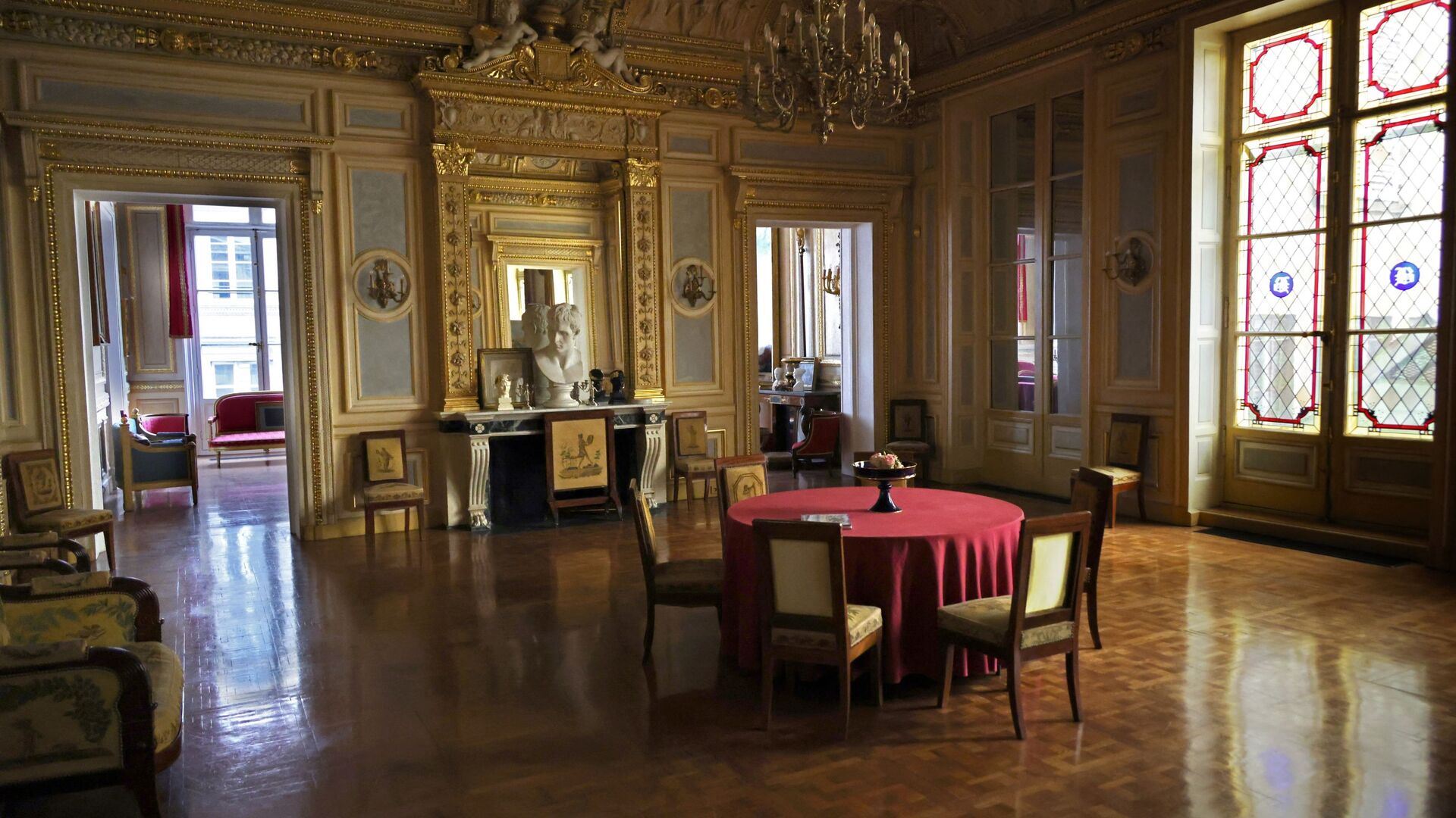 Les intérieurs du Palais Vivienne Les intérieurs du Palais Vivienne - Sputnik Afrique, 1920, 06.04.2021