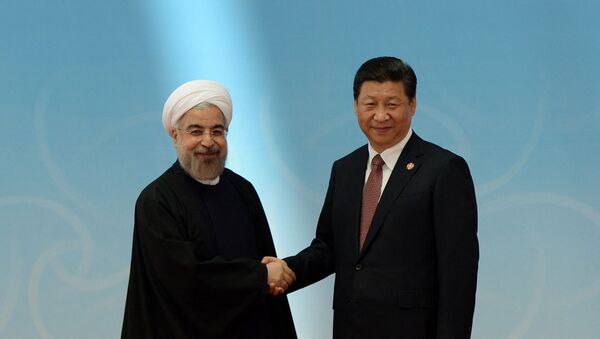 Le Président iranien Hassan Rouhani et son homologue chinois XI Jinping - Sputnik Afrique