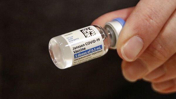 Le vaccin Janssen Covid-19 produit par Johnson & Johnson - Sputnik Afrique