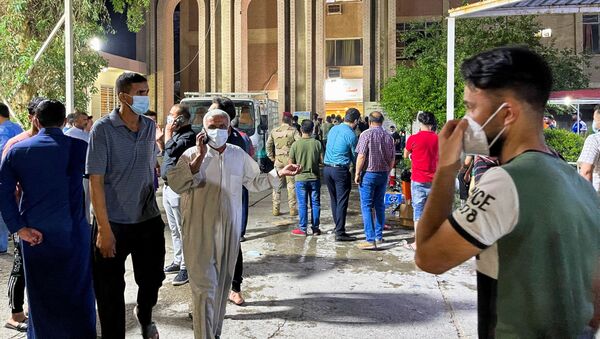 L'hôpital Ibn Khatib après un incendie causé par l'explosion d'une bouteille d'oxygène à Bagdad, le 25 avril 2021 - Sputnik Afrique