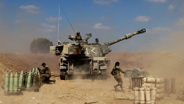 Des soldats israéliens mènent le feu contre la bande de Gaza (archive photo)   - Sputnik Afrique