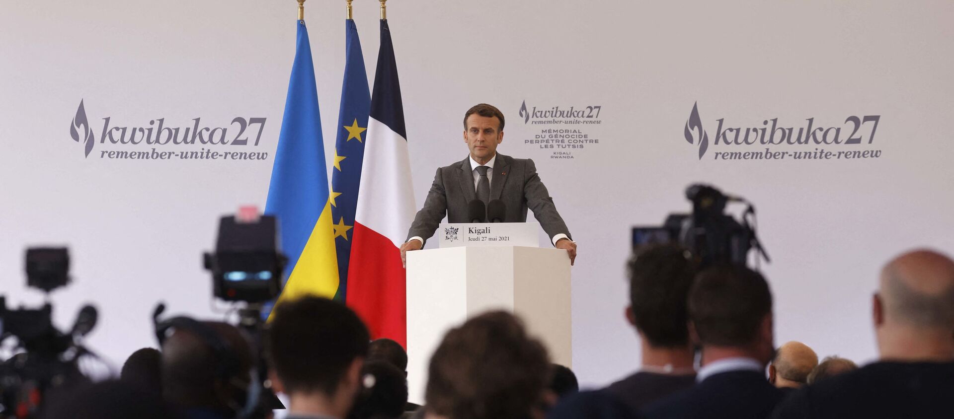 Emmanuel Macron lors de son discours depuis le mémorial du Génocide de 1994, le 27 mai 2021 - Sputnik Afrique, 1920, 27.05.2021