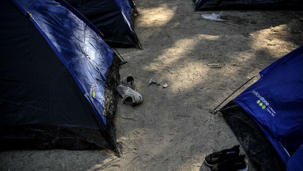 Des tentes de migrants à Paris, mai 2020. Photo d'illustration - Sputnik Afrique