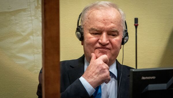 Ratko Mladic dans la salle d'audience à La Haye, le 8 juin 2021 - Sputnik Afrique