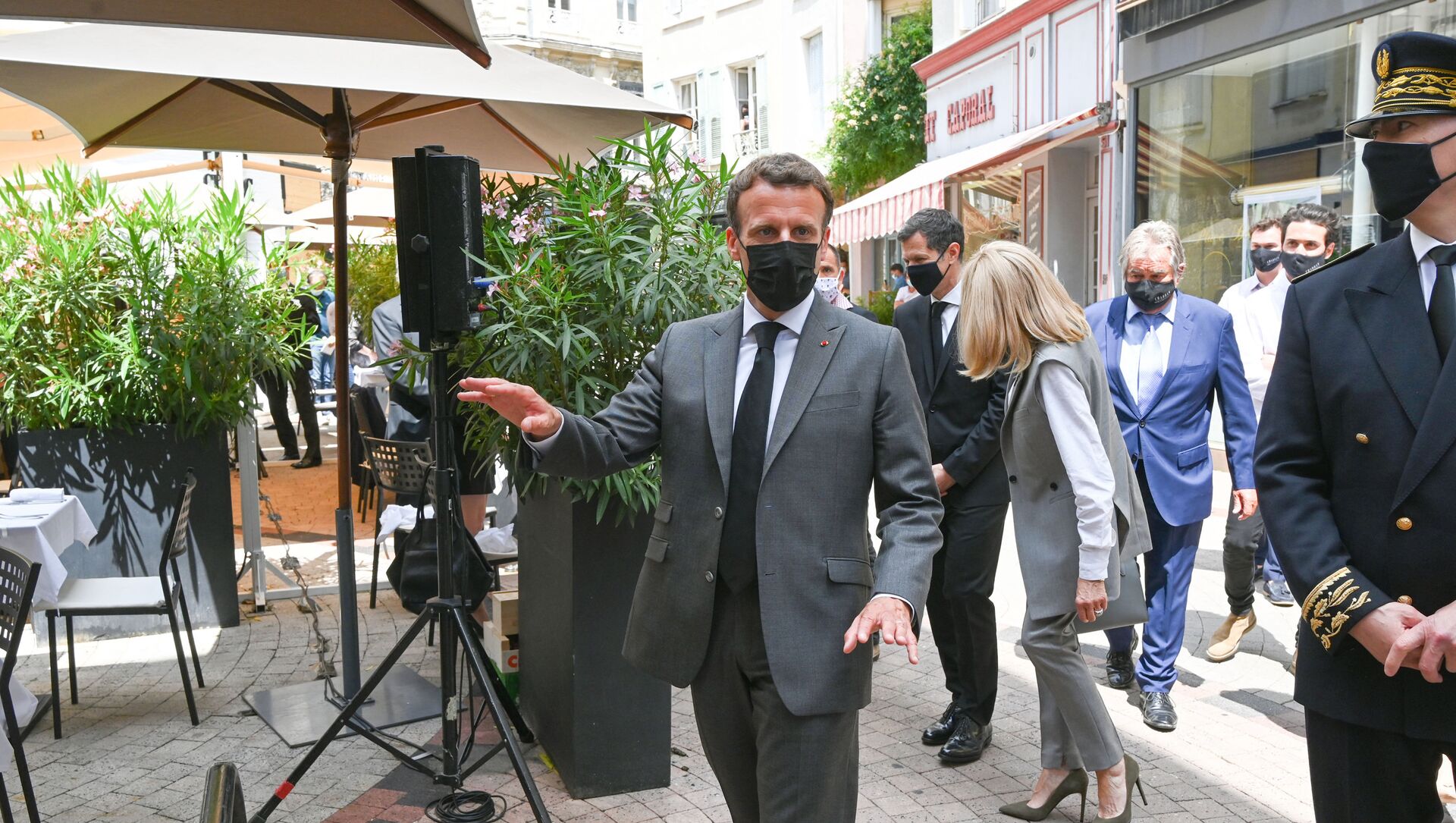 Emmanuel Macron dans la Drôme, le 8 juin 2021 - Sputnik Afrique, 1920, 10.06.2021