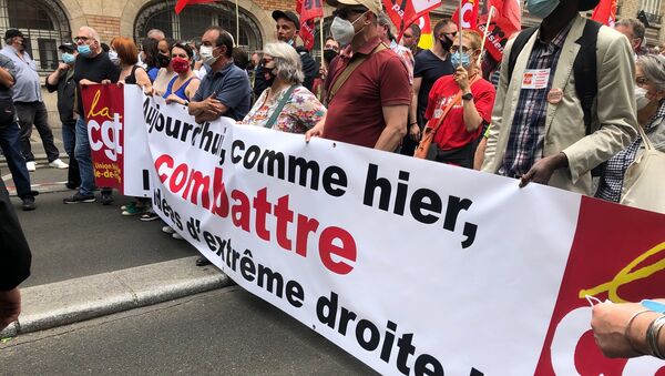 «Une marche des libertés» pour «combattre les idées d’extrême droite» se tient à Paris, le 12 juin 2021 - Sputnik Afrique