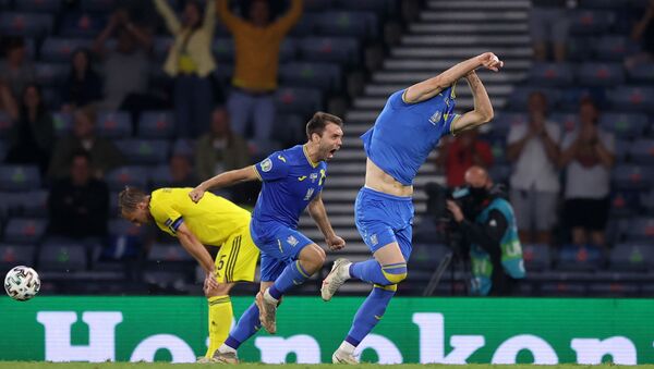 L'Ukraine s'est qualifiée pour les quarts de finale de l'Euro en battant la Suède à Glasgow, le 29 juin 2021 - Sputnik Afrique