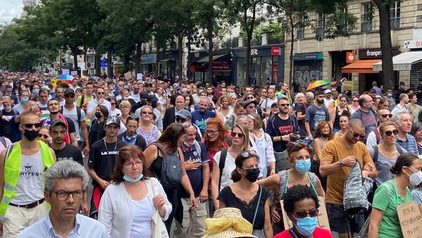 Manifestation contre le pass sanitaire à Paris, le 24 juillet 2021 - Sputnik Afrique