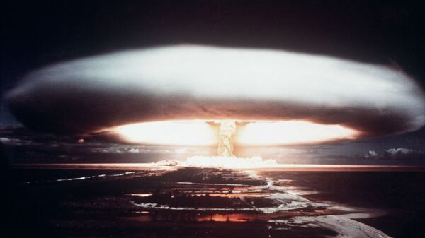 Explosion nucléaire à Mururoa en 1971 - Sputnik Afrique