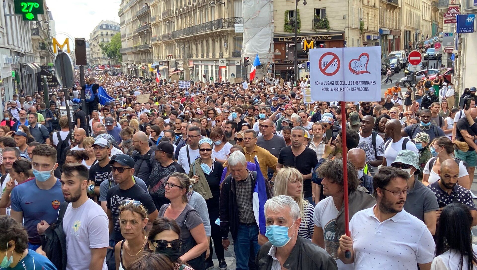 Manifestation contre le pass sanitaire à Paris, le 31 juillet 2021 - Sputnik Afrique, 1920, 02.08.2021