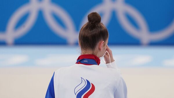 La gymnaste russe Dina Averina, médaille d'argent de l'épreuve individuelle aux Jeux olympiques de Tokyo (archive photo) - Sputnik Afrique