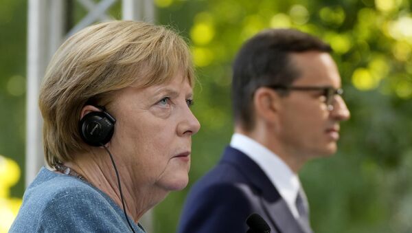 Angela Merkel et Mateusz Morawiecki, le 11 septembre 2021 - Sputnik Afrique