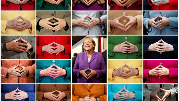 Комбинированный снимок знаменитого жеста рук Ангелы Меркель  - Sputnik Afrique