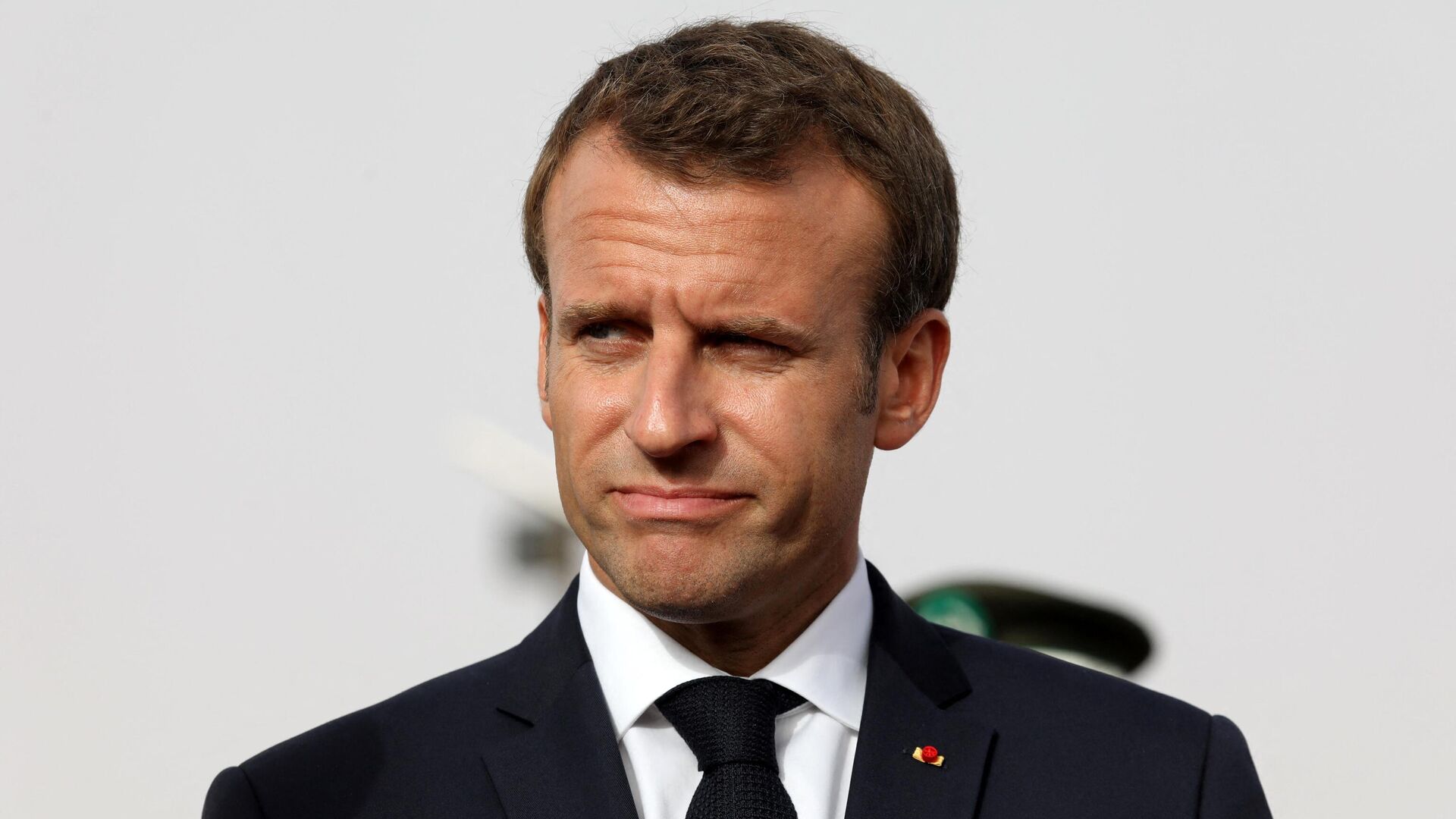 Emmanuel Macron avant une session de travail du G5 à Nouakchott, 2 juillet 2018 - Sputnik Afrique, 1920, 25.09.2021