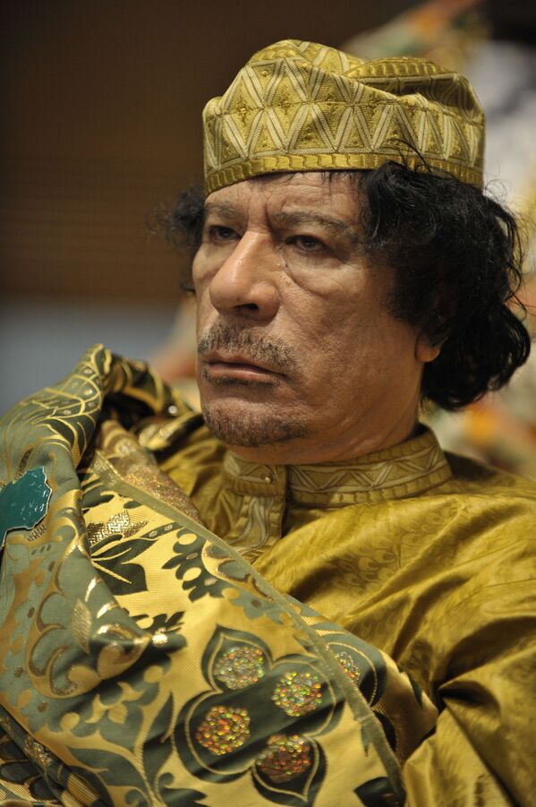 Mouammar Kadhafi lors du 12e sommet de l&#x27;Union africaine à Addis-Abeba, 2009. - Sputnik Afrique