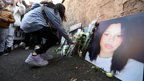 Marche blanche en mémoire de Dinah - Sputnik Afrique