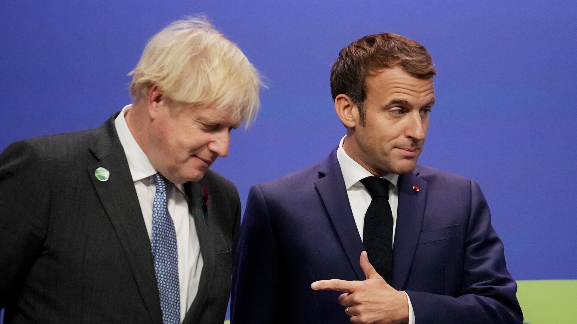 Boris Johnson et Emmanuel Macron - Sputnik Afrique, 1920, 02.12.2021