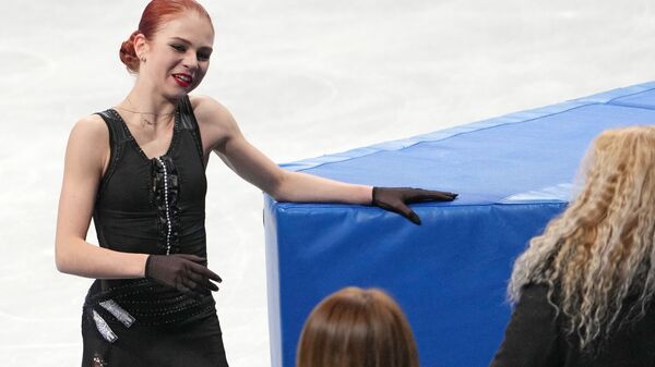 Alexandre Trusova après le programme libre féminin des épreuves de patinage artistique, aux Jeux olympiques de Pékin, le 17 février 2022 - Sputnik Afrique