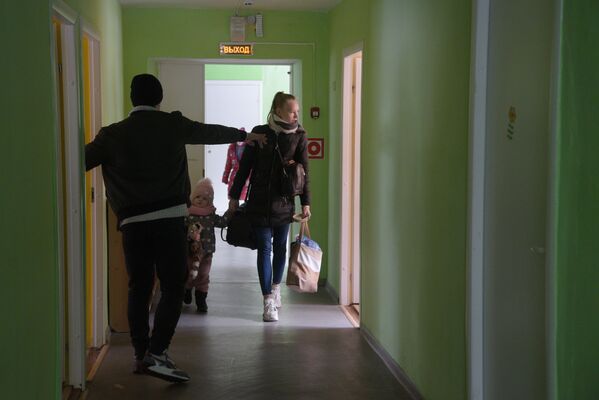 Réfugiés du Donbass dans une colonie de vacances à Voronej. - Sputnik Afrique