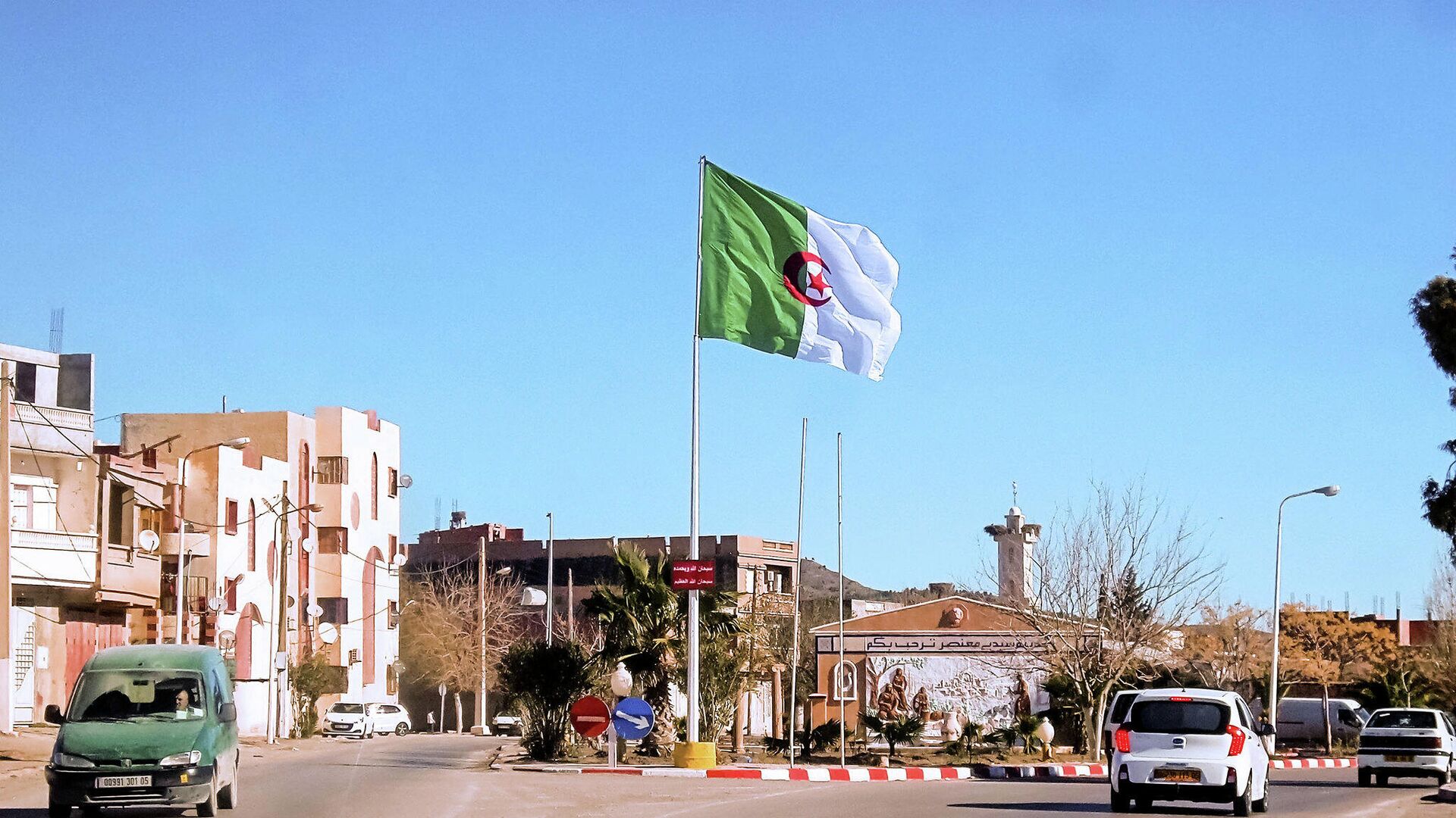drapeau algérien - Sputnik Afrique, 1920, 25.08.2022