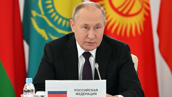Poutine donne une conférence de presse au Kazakhstan - Sputnik Afrique