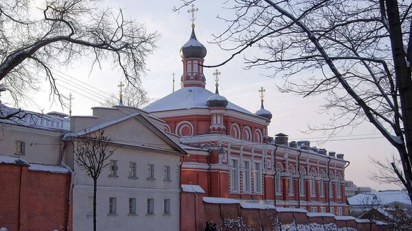 Le monastère orthodoxe russe de la Nativité-de-la-Mère-de-Dieu à Moscou - Sputnik Afrique