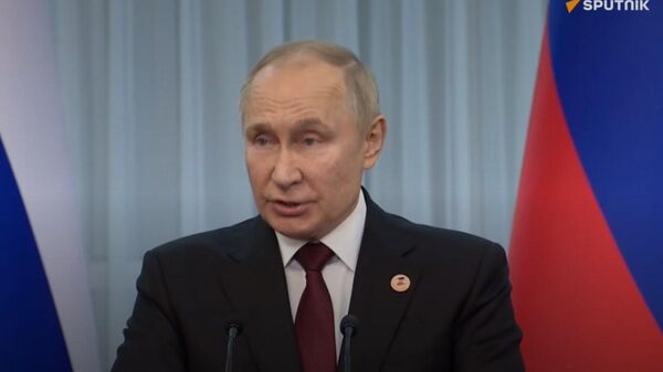 Poutine tient une conférence de presse à Biсhkek - Sputnik Afrique