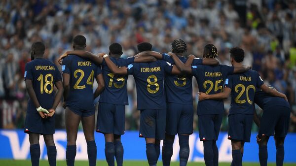 L'équipe de France, lors du match contre l'Argentine, en finale de la Coupe du monde 2022 au Qatar - Sputnik Afrique