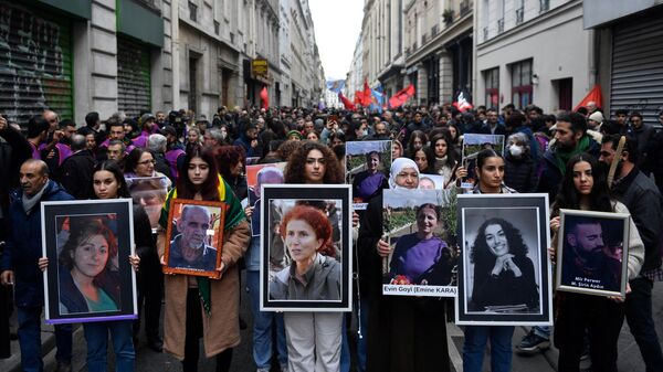 Manifestation en hommage aux trois Kurdes tués à Paris - Sputnik Afrique