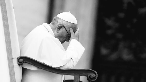 Le pape est venu en RDC en réponse à un cri d'alarme, selon un spécialiste en droit international - Sputnik Afrique