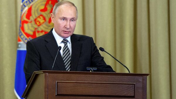 Vladimir Poutine assiste à une réunion du Conseil du Service fédéral de sécurité de Russie (FSB) - Sputnik Afrique