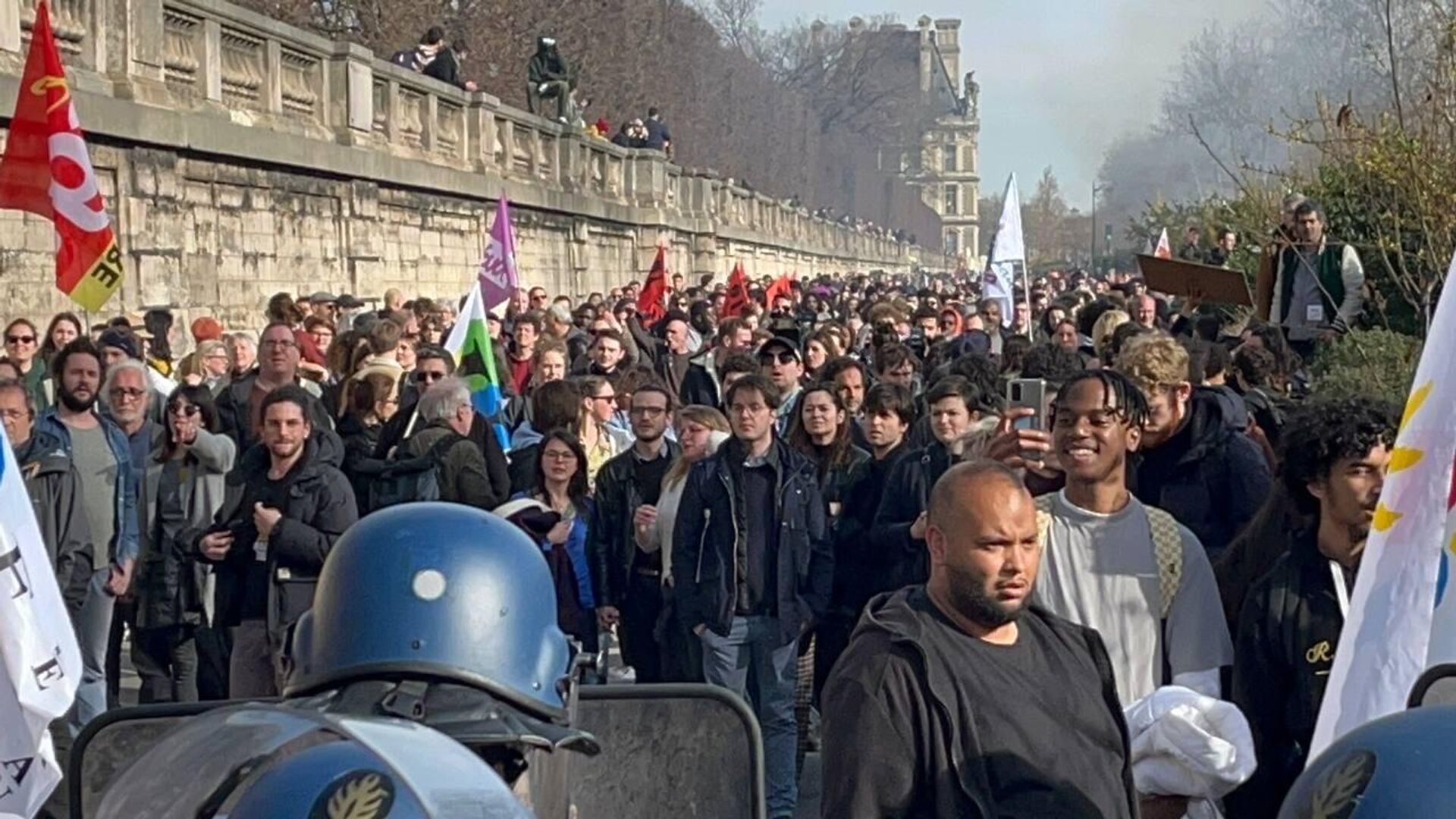 Manifestation contre la réforme des retraites à Paris, le 16 mars 2023 - Sputnik Afrique, 1920, 16.03.2023