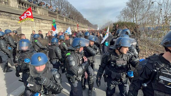 Le Conseil de l’Europe s’alarme d’un « usage excessif de la force » contre les manifestants en France