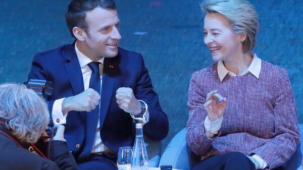 Emmanuel Macron et Ursula von der Leyen - Sputnik Afrique