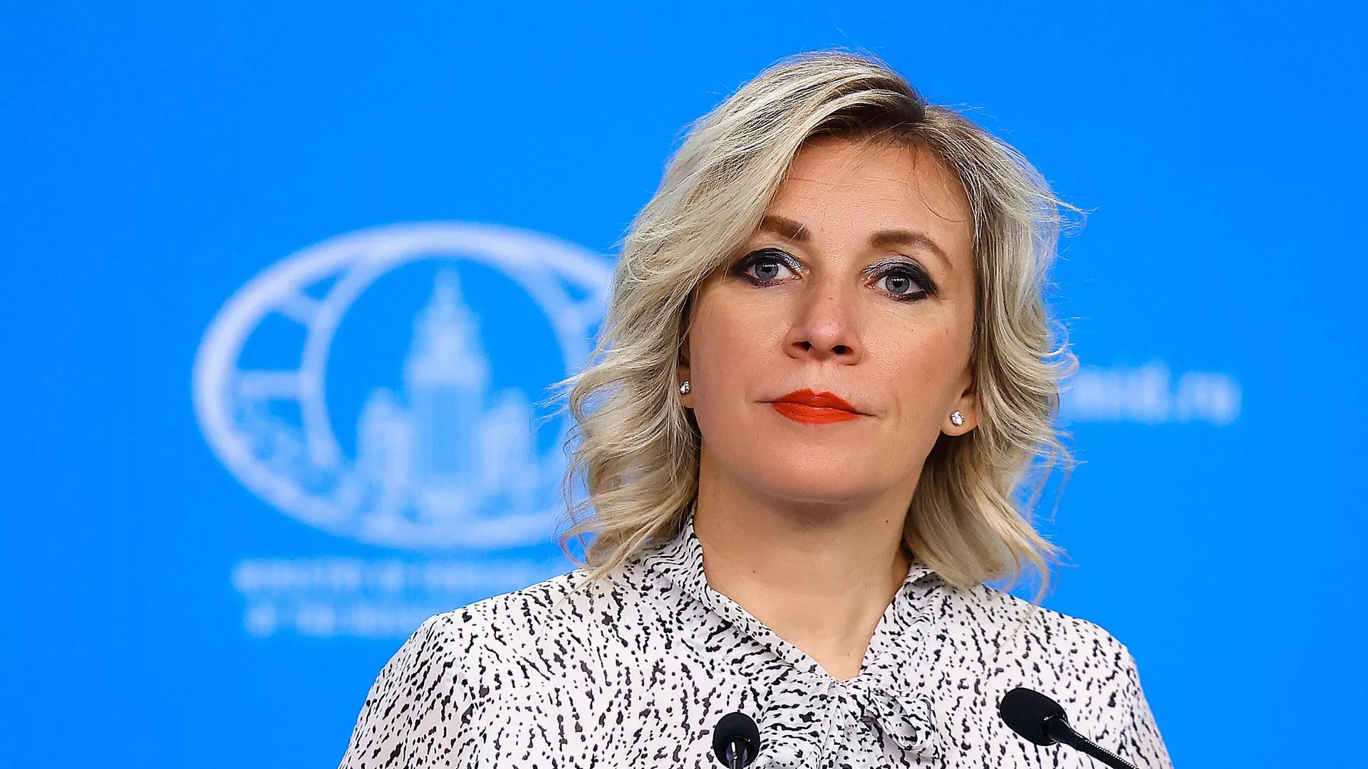 La porte-parole du ministère russe des Affaires étrangères, Maria Zakharova, assiste à son briefing hebdomadaire à Moscou, Russie. - Sputnik Afrique, 1920, 17.04.2024