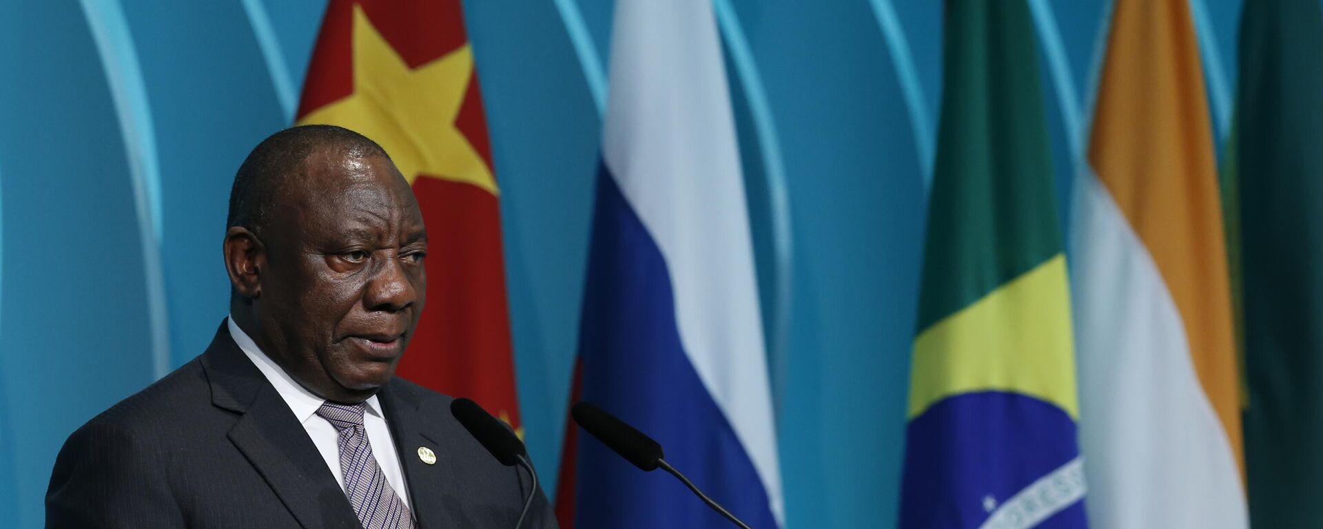South Africa's President Cyril Ramaphosa speaks during the BRICS Business Council prior the 11th edition of the BRICS Summit, in Brasilia, Brazil, Wednesday, Nov. 13, 2019. - Sputnik Africa, 1920, 12.01.2023
