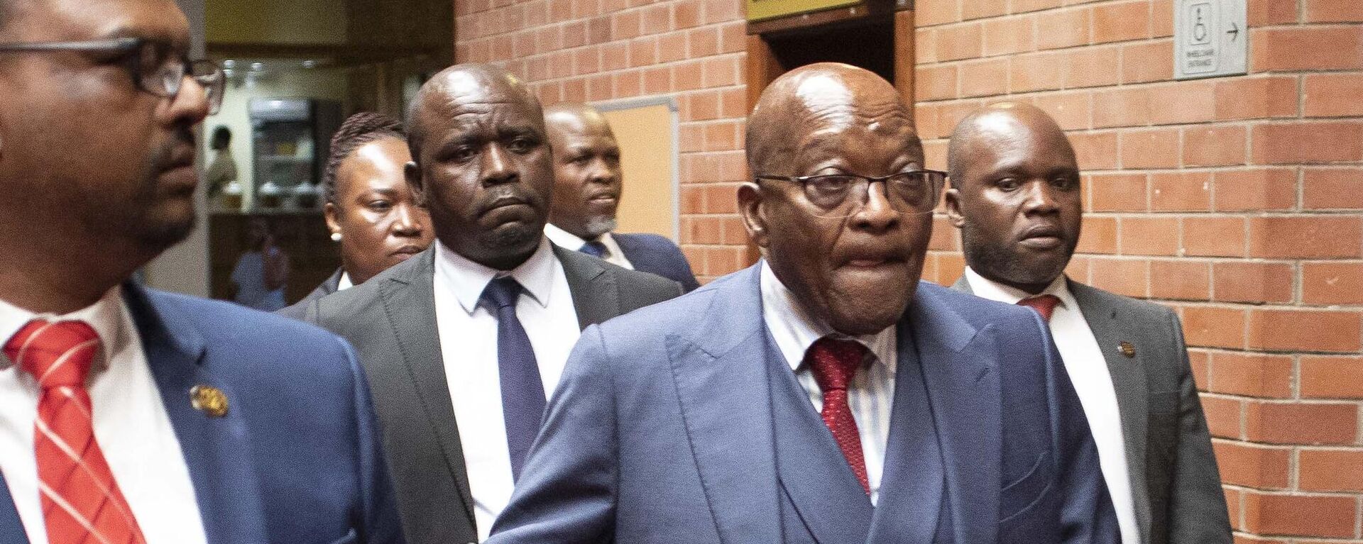 Former South African President Jacob Zuma arrives at the Pietermaritzburg High Court in Pietermaritzburg, South Africa, on April 17, 2023. - Sputnik Africa, 1920, 17.04.2023