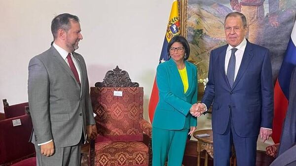 Russian Foreign Minister Sergey Lavrov with Venezuela Vice-President Delcy Rodríguez - Sputnik Africa