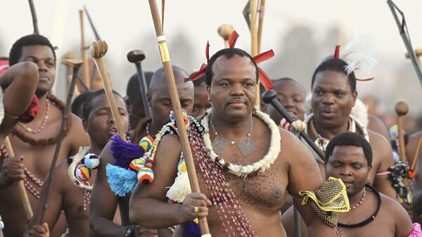 In this Monday Sept. 3, 2012 file photo Eswatini's King, Mswati III, front, dances during a Reed Dance in Mbabane.   - Sputnik Africa