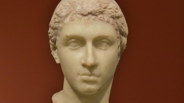 Cleopatra VII, 40-30 BC, Altes Museum, Berlin - Sputnik Africa