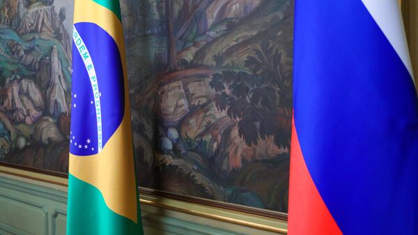 Flags of Brazil and Russia in the hall where a press conference was held following the meeting between Russian Foreign Minister Sergey Lavrov and Brazilian Foreign Minister Carlos Franca - Sputnik Africa