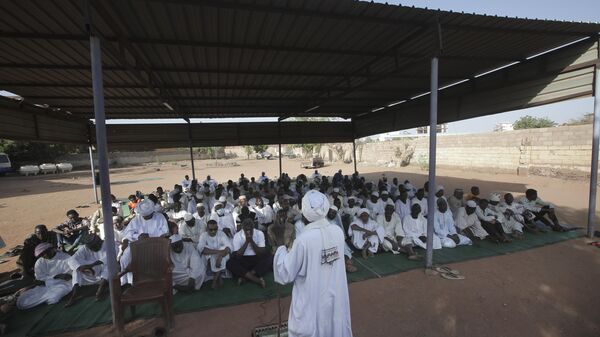 People attend Eid al-Firtr prayer in Khartoum, Sudan, Friday, April 21, 2023.  - Sputnik Africa