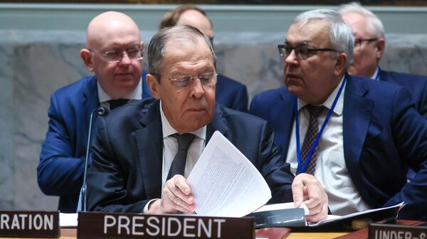 Conférence de presse de Sergueï Lavrov suite à la réunion du Conseil de sécurité de l'Onu - Sputnik Afrique