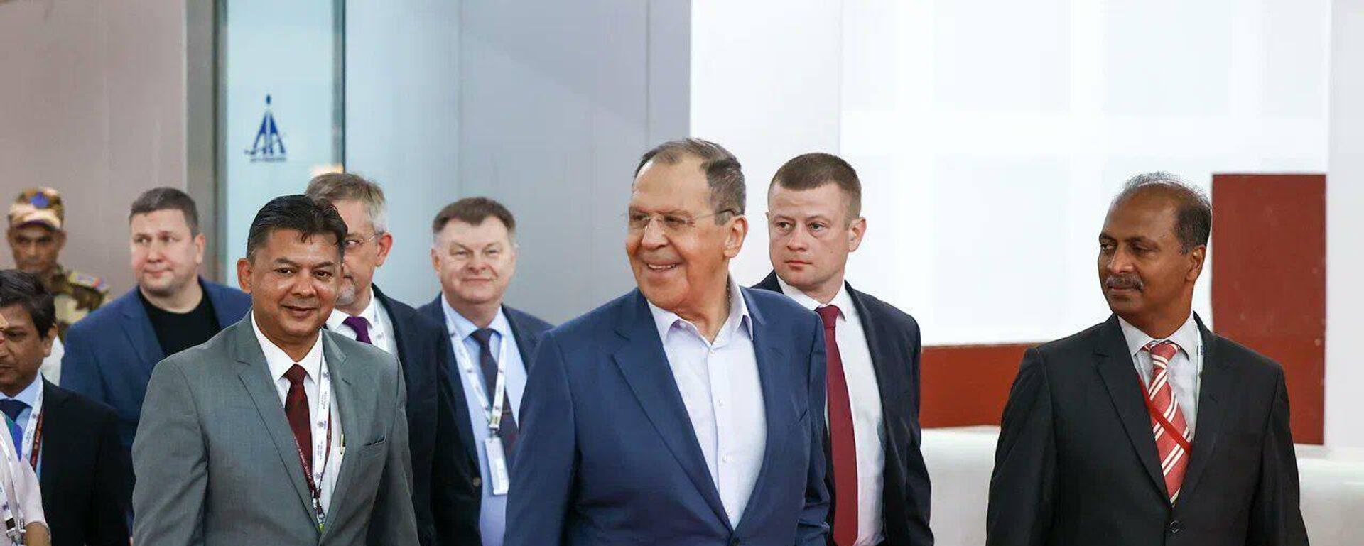 Russian Foreign Minister Sergey Lavrov arrives in India's Goa for Shanghai Cooperation Organization (SCO) Foreign Ministers' Meeting - Sputnik Africa, 1920, 04.05.2023